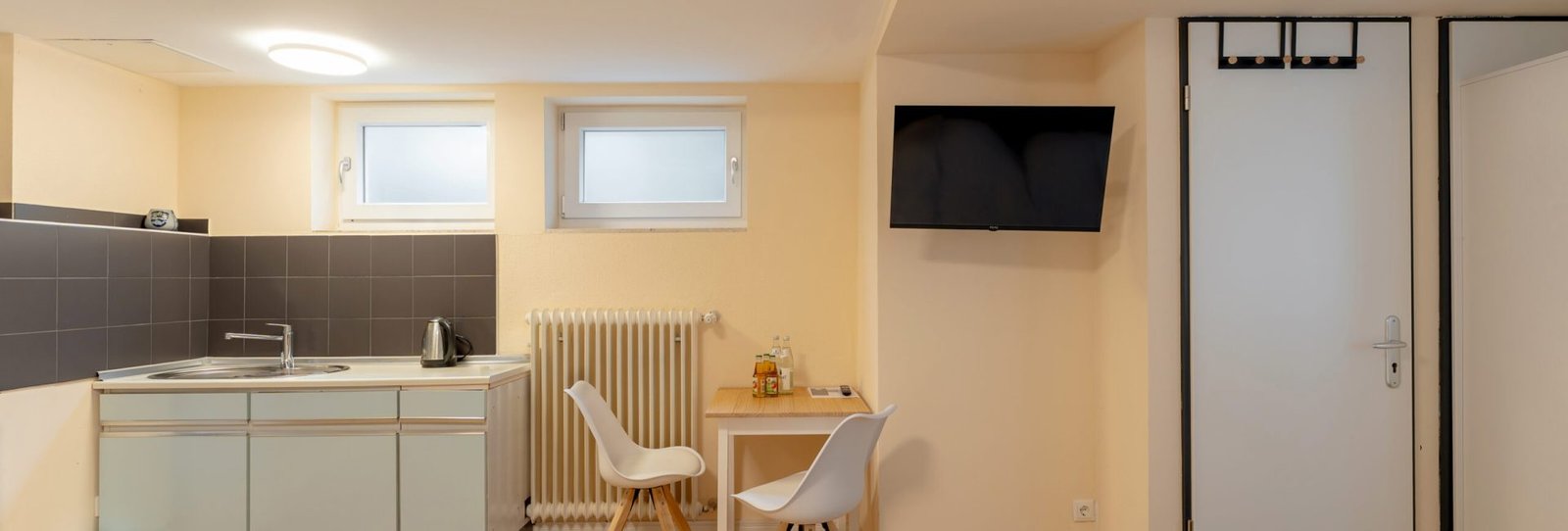 Zimmer 1 – Perfekt für Paare oder Alleinreisende