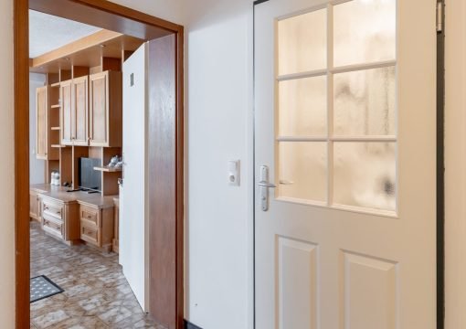 Zimmer 11 – Doppelzimmer mit Balkon und schöner Aussicht