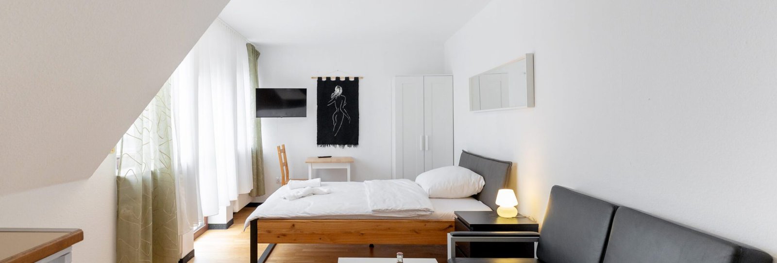 Zimmer 12 – Einzelzimmer mit Balkon